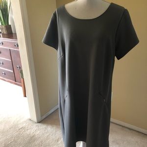 Very cute stretch work dress